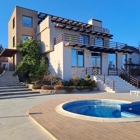 Villa Sunny Side Apartment Skopje Dolno Solnje Ngoại thất bức ảnh