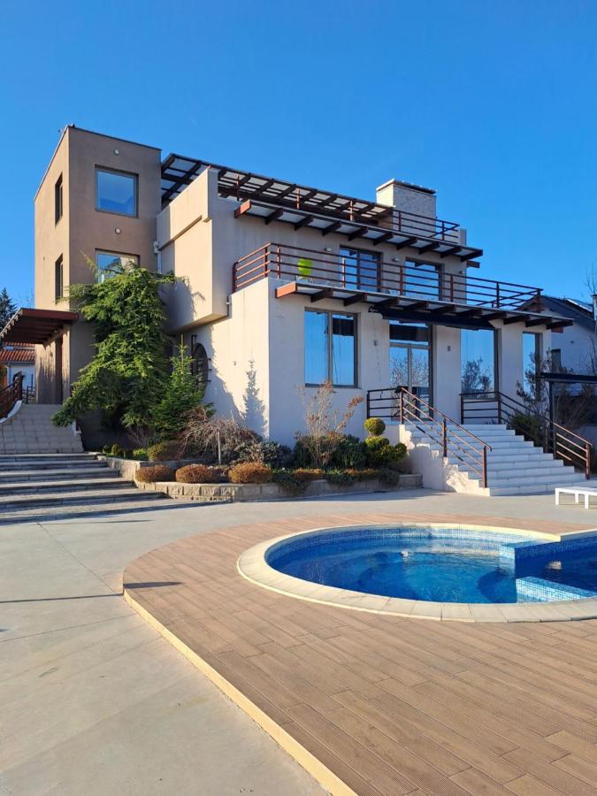 Villa Sunny Side Apartment Skopje Dolno Solnje Ngoại thất bức ảnh