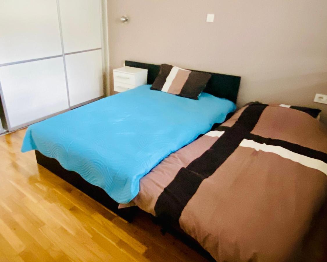 Villa Sunny Side Apartment Skopje Dolno Solnje Ngoại thất bức ảnh