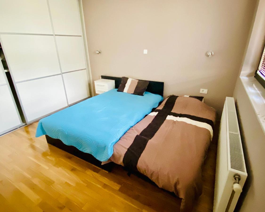 Villa Sunny Side Apartment Skopje Dolno Solnje Ngoại thất bức ảnh