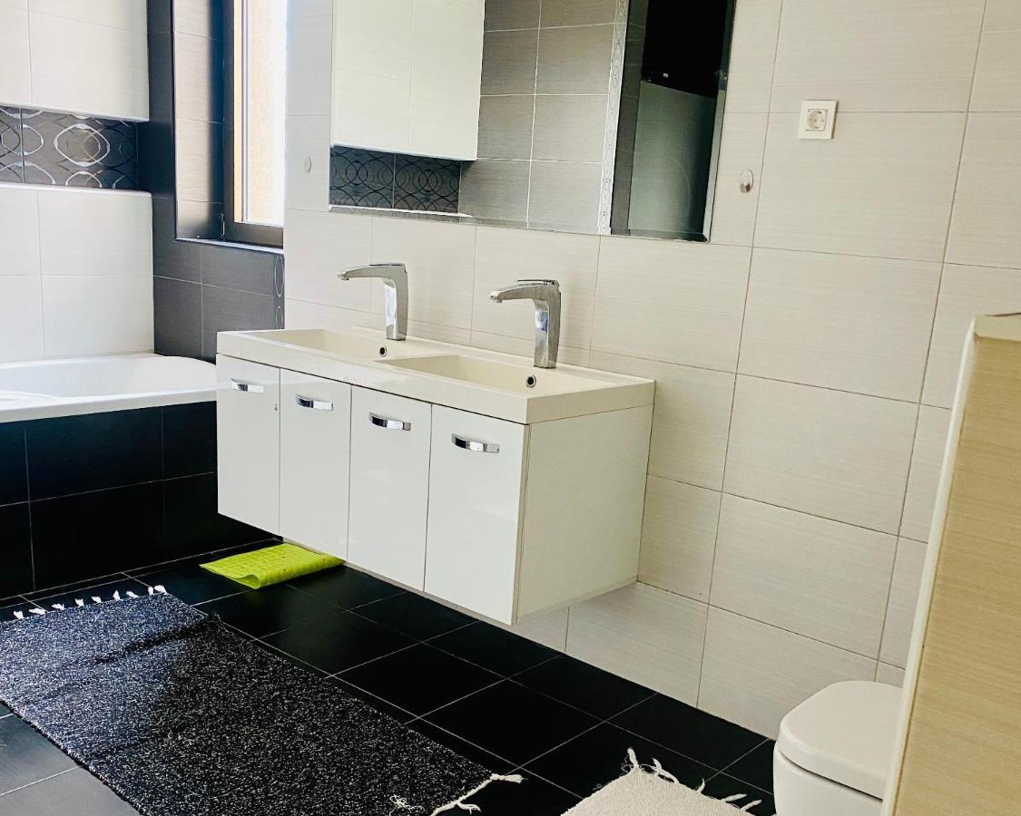 Villa Sunny Side Apartment Skopje Dolno Solnje Ngoại thất bức ảnh
